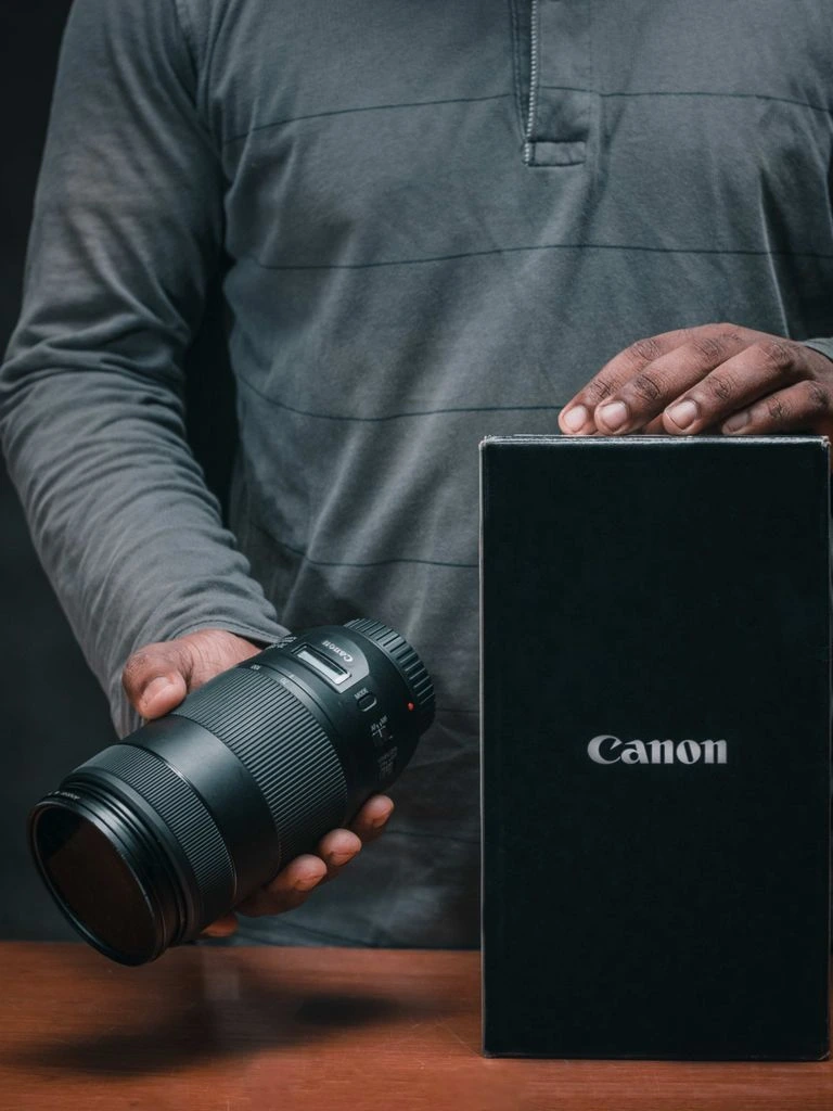 Used Canon EOS R5 body, grade A−.